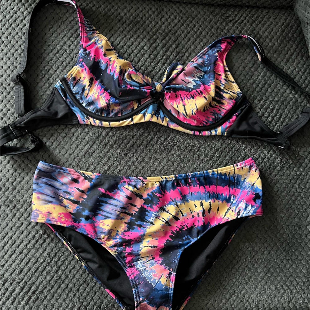 VENUS Tie Dye Bikini